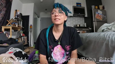 Boba Bitch OnlyFans leaked Boba Bitch My first pizza dare ever! on HDthot
