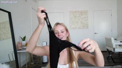 Caroline Zalog OnlyFans leaked caroline zalog body mesh try-on-haul on HDthot