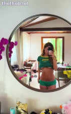 Anna Malygon New Mirror Striptease
