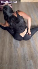 Thicc Asian receiving cock