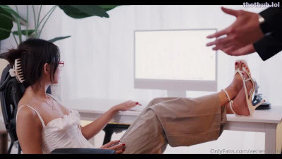 Aeries Steele POV Glasses Blow Out Video Leaked