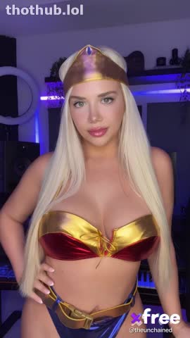 Summer Brooks Wonder-woman JOI