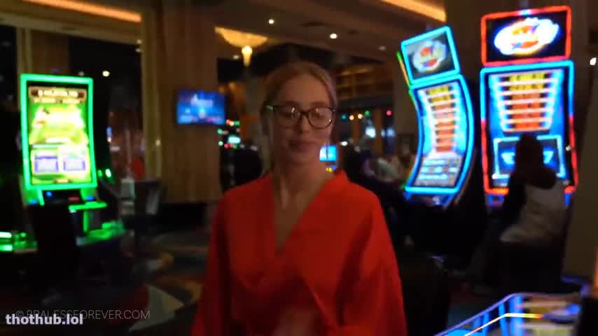 Strawberryshan Fucks A Random Guy Video Leaked