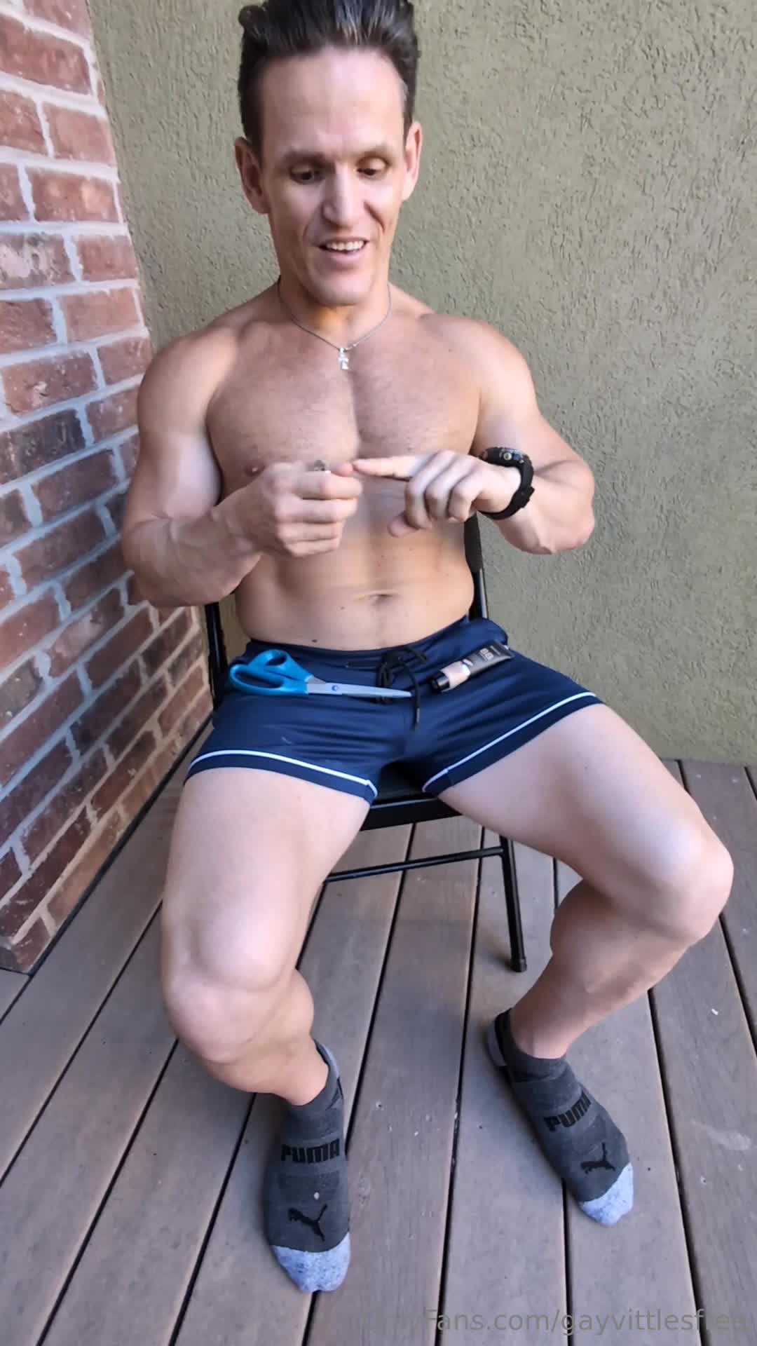 gayvittlesfree OnlyFans leaked OK, quick disclaimer: This is a video of me clipping my fing.. on HDthot