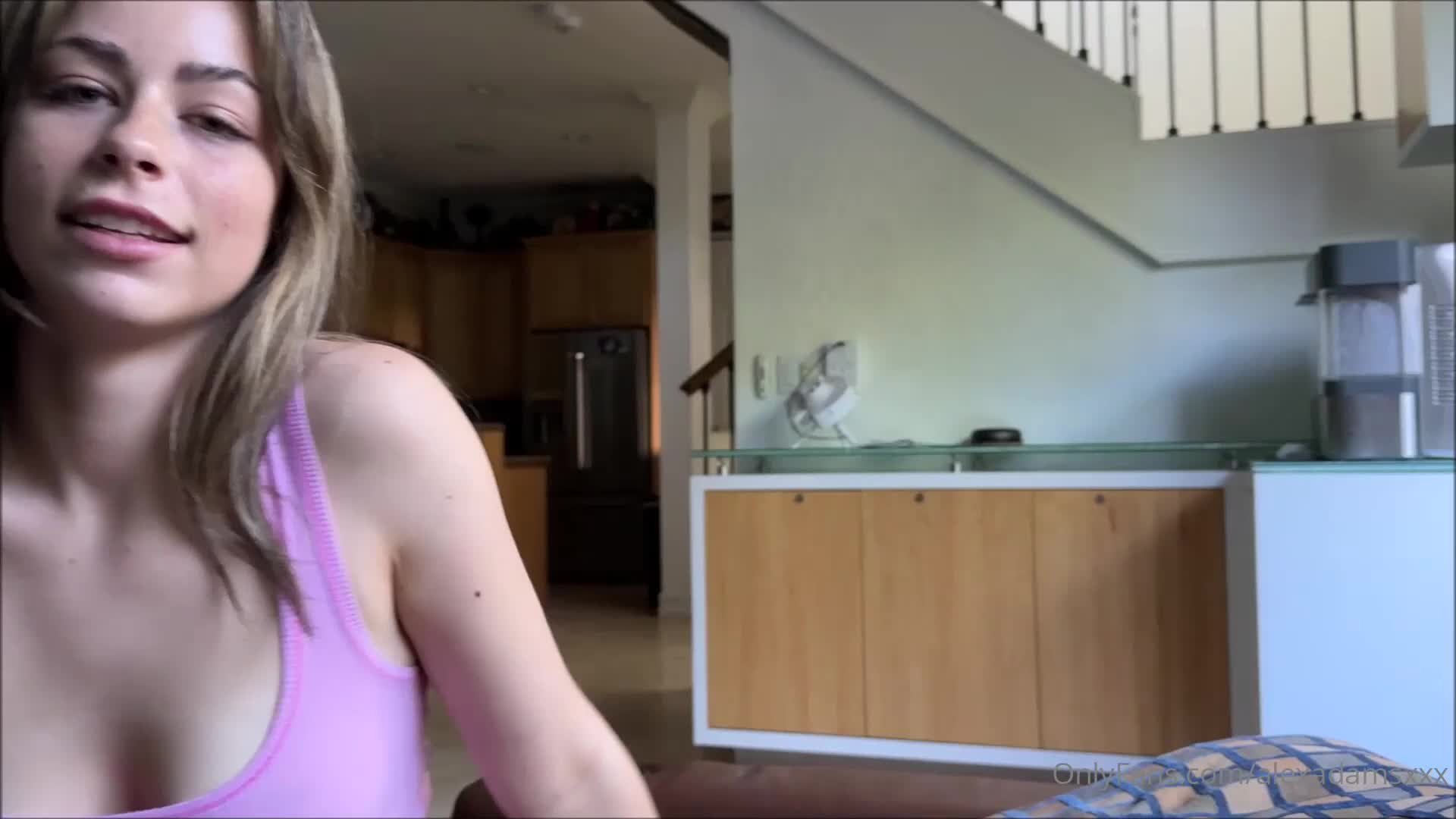 Alexadamsxxx - New little stepsister role play with the perfect @thereneero..