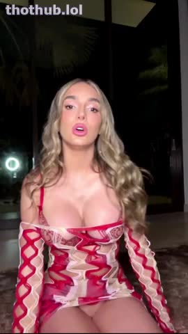 Lyna Perez Live Nips don't lie