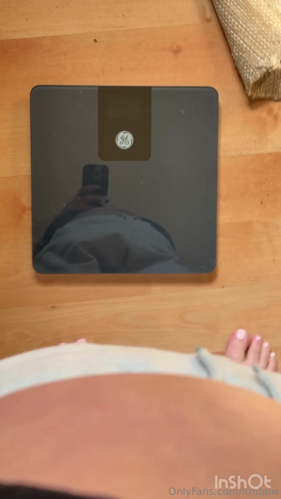 lrmbbw OnlyFans leaked Lrmbbw - My first official weigh in  344! Little less than I expecte.. on HDthot
