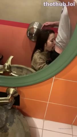 Ellie Leen OnlyFans leaked Ellie Leen Sucks And Fucks In A Public Stall on HDthot