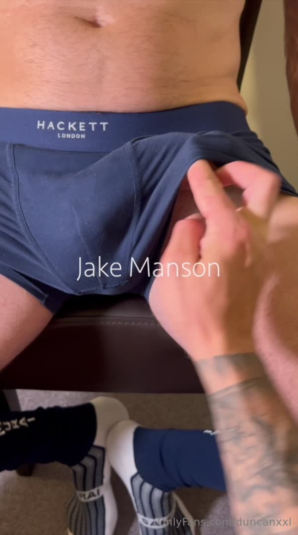 duncanxxl OnlyFans leaked Duncanxxl - Watch the HOT  man @jakemanson eat a big load of my man cre.. on HDthot
