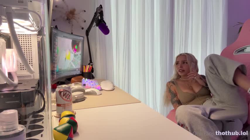 Babyfooji - masturbating with vibrator and dildo