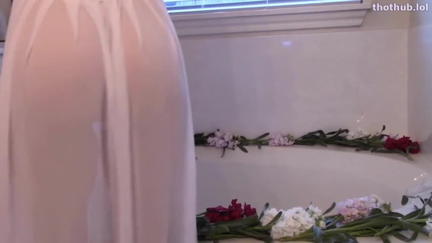 MySkylarraye - Afternoon Bath Missing You