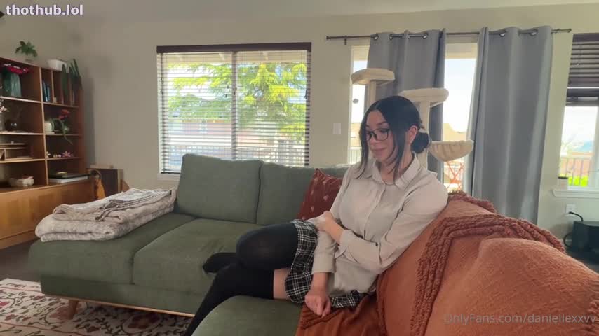 Daniellexxvv - Shy Girl Becomes A Horny Slut