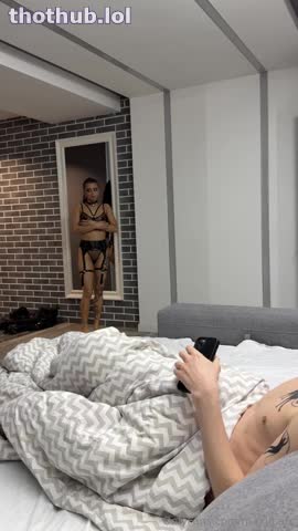 OnlyFans leaked Maxin.afc aka Mariia Shershun - I Caught Him Playing Alone & Decided To Join The Fun on HDthot