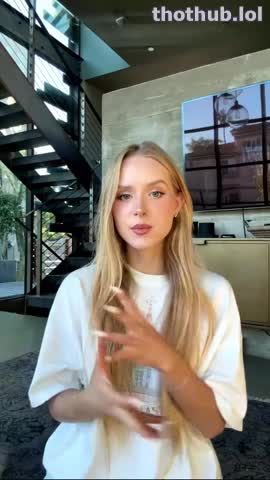 Caroline Zalog Sept. 2025 Live_re-up high quality