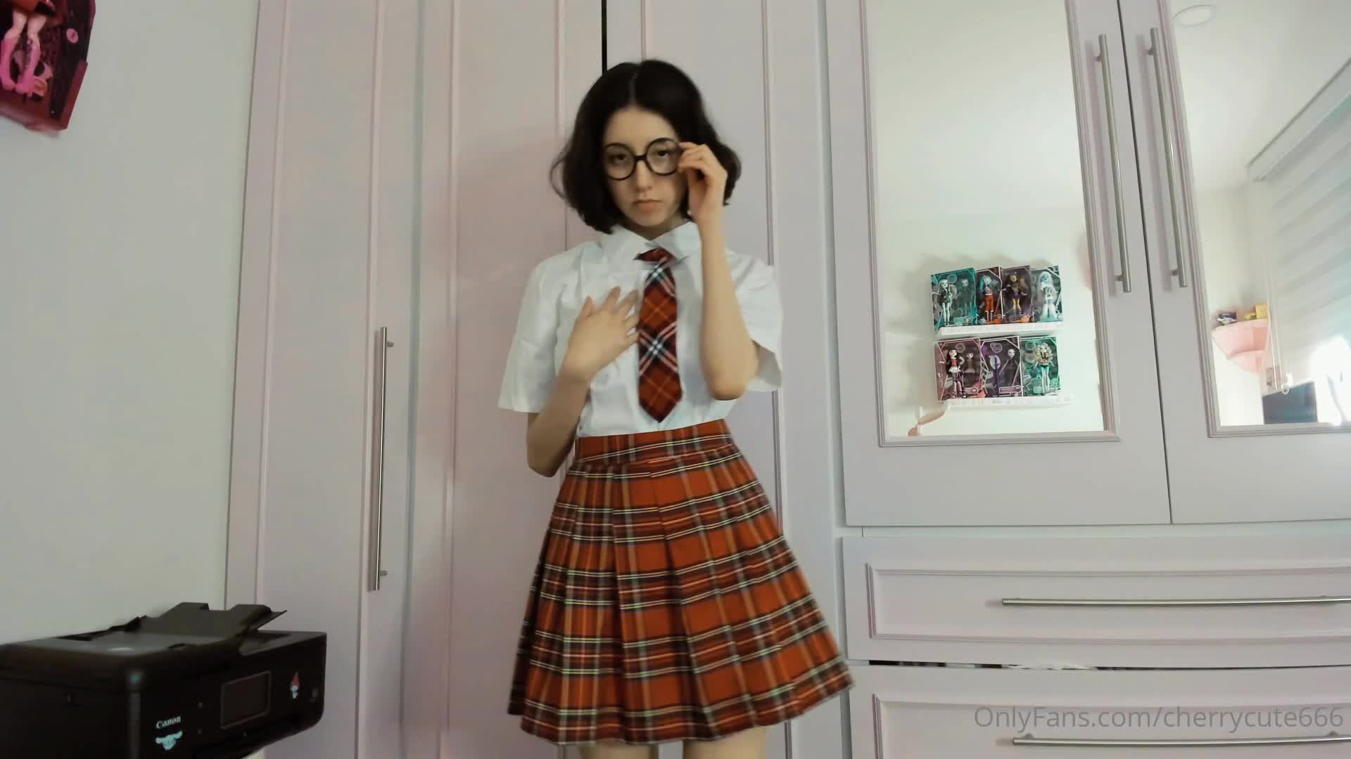 cherrycute666 OnlyFans leaked Cherrycute666 - Colegiala linda ? on HDthot