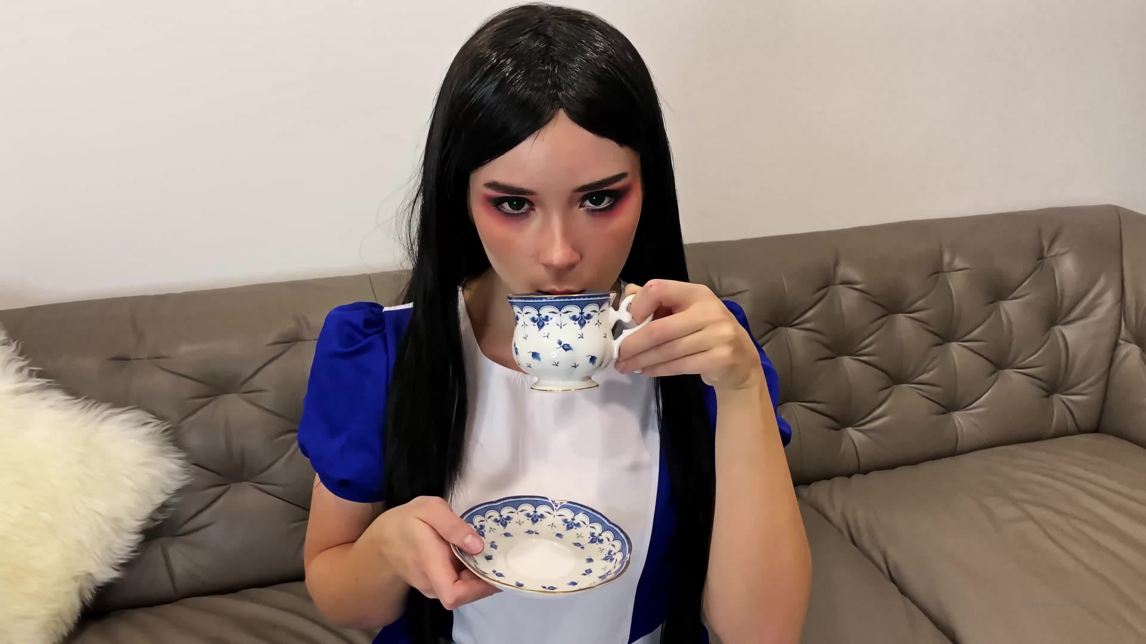 sweetiefox_of OnlyFans leaked Sweetiefox_of - NEW FULL HOT VIDEO! Alice was fucked after tea time ;)
What .. on HDthot