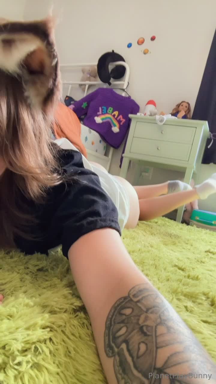 planetplaybunny OnlyFans leaked Planetplaybunny - I was trying to get a cute shot of my booty and well… on HDthot