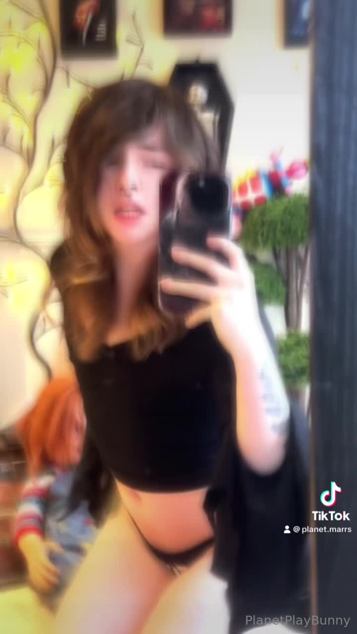Planetplaybunny - Sup sluts?