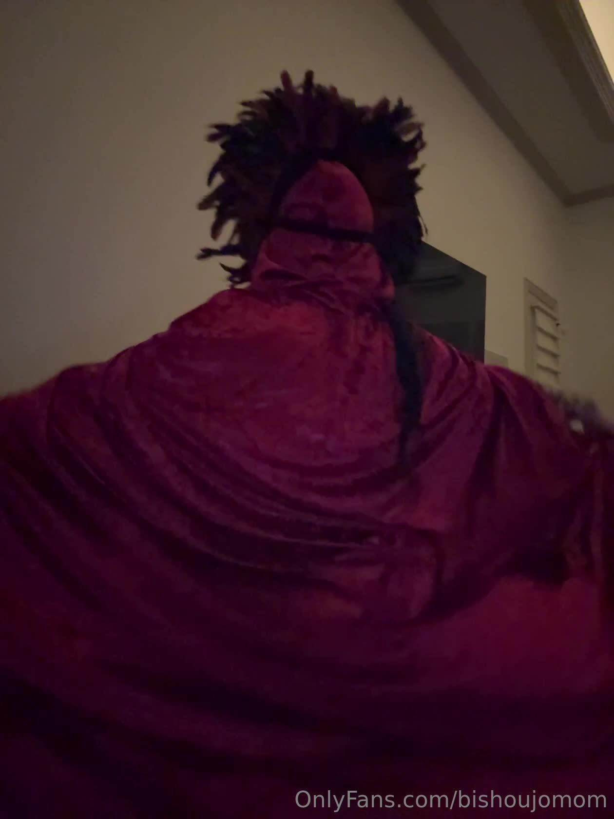 Bishoujomom OnlyFans leaked Bishoujomom - I’m having an “eyes wide shut” themed Xmas Kink Party on HDthot