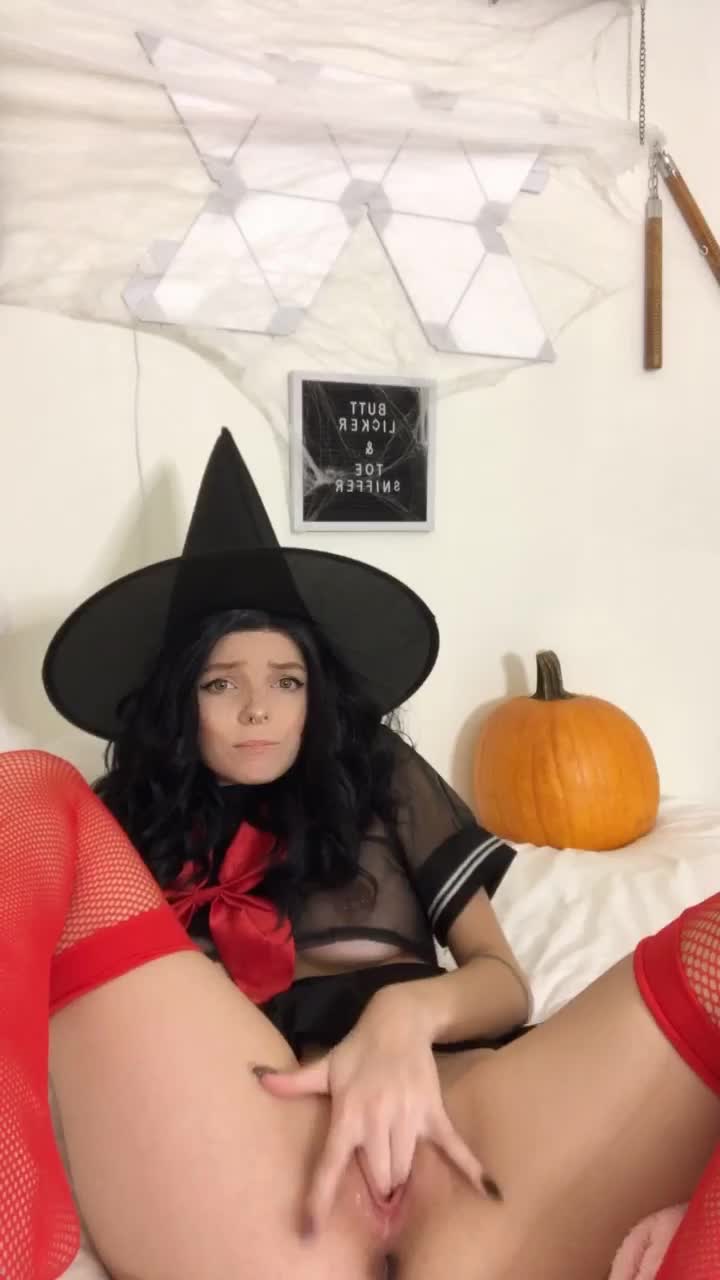 Babyfooji - Touching myself all for you