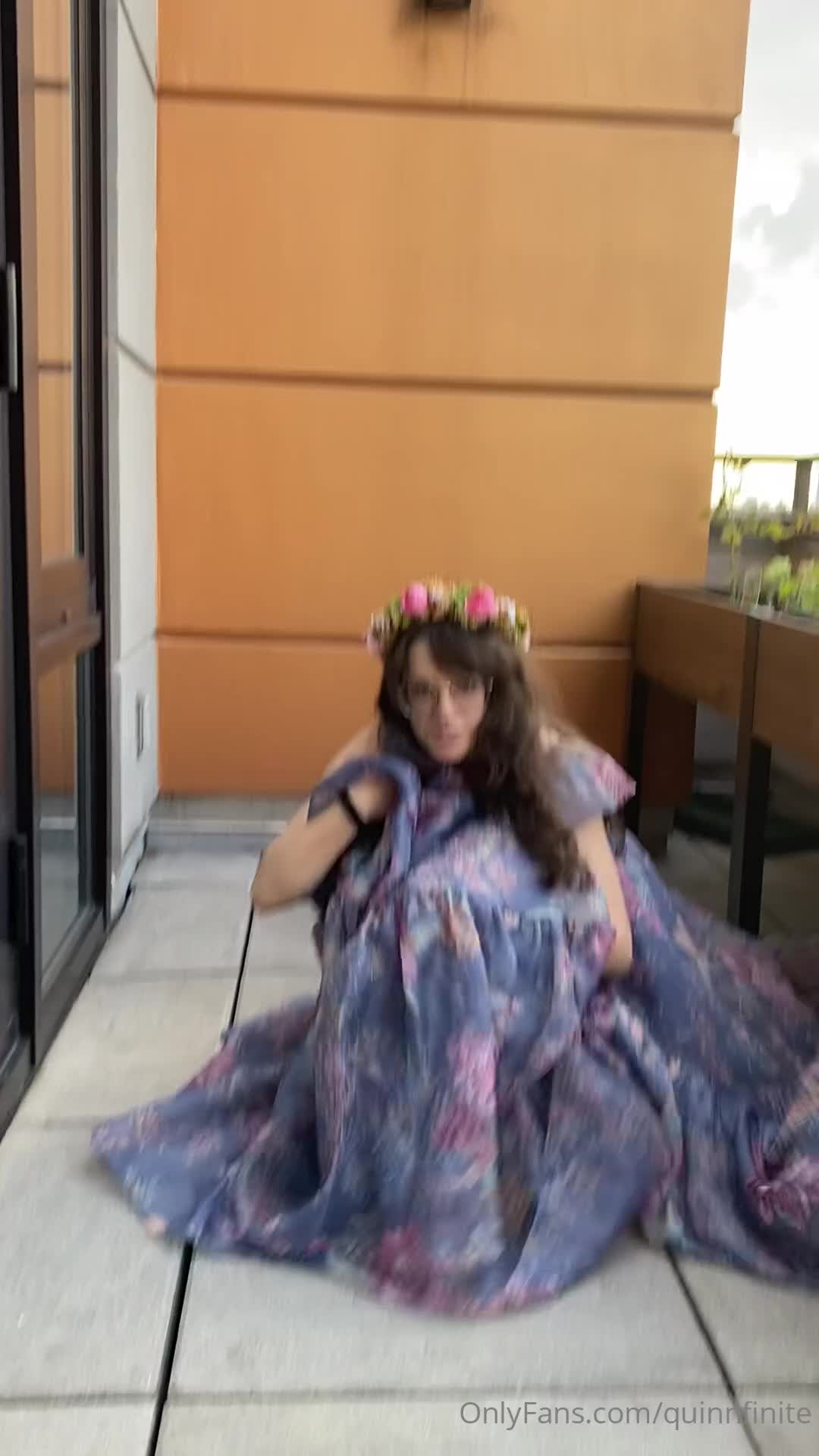 quinnfinite OnlyFans leaked Quinnfinite - LOOK AT MY DRESS I feel like a lady do u like it also check .. on HDthot