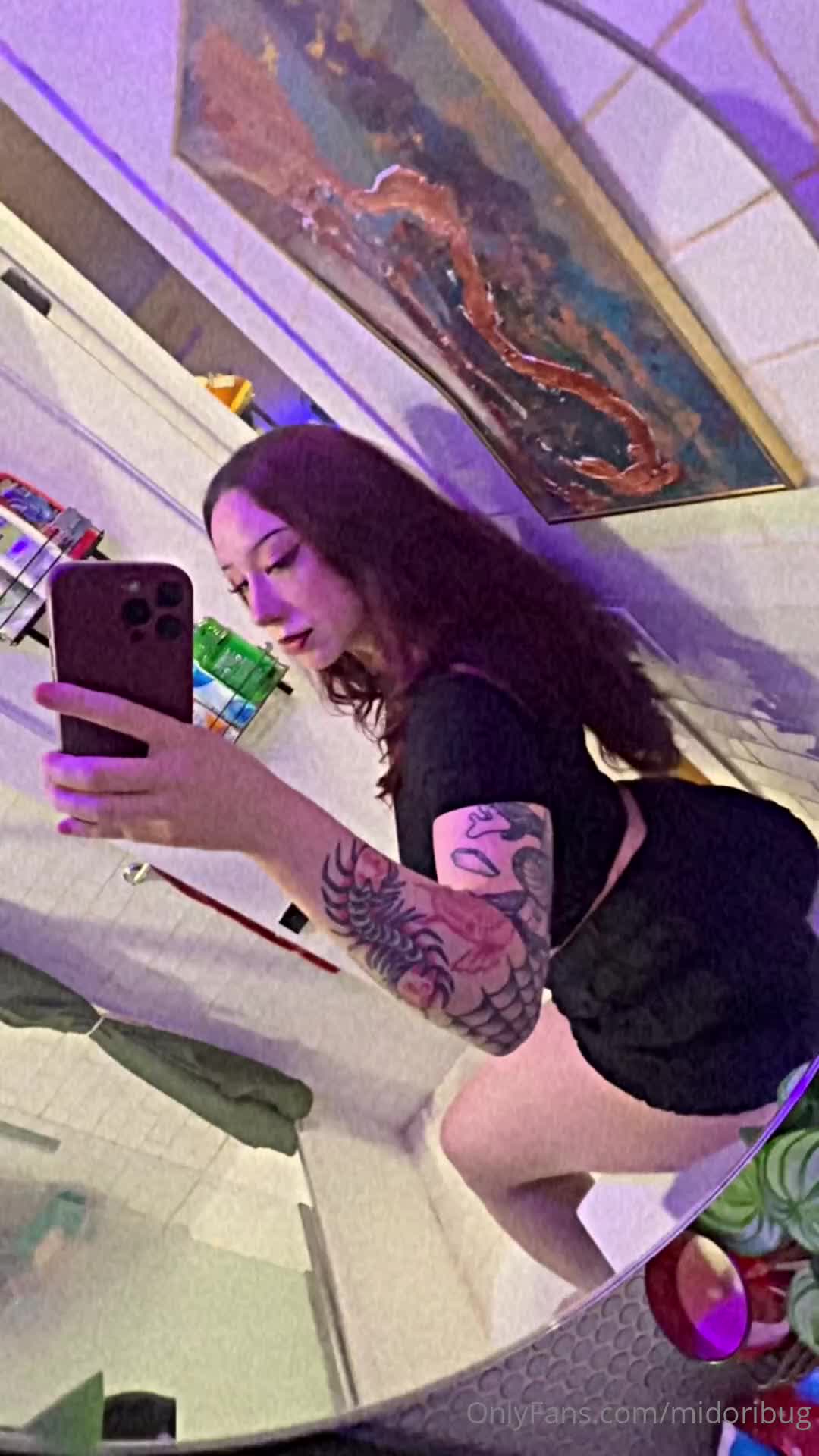 midoribug OnlyFans leaked Midoribug - professional sink sitter on HDthot