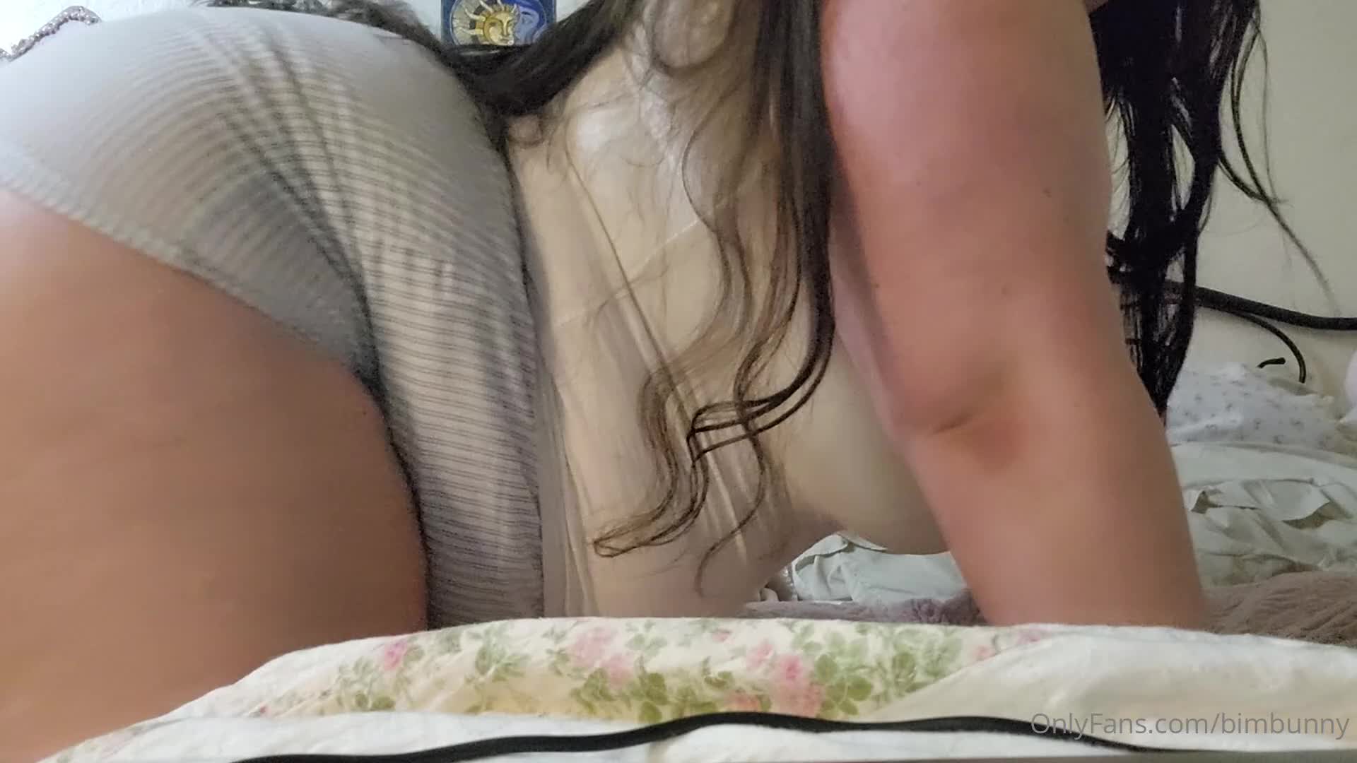 Bimbunny - My gut being so big that it presses into the mattress when I..