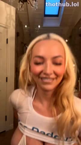 Lindsey Pelas Live Oct. 7th