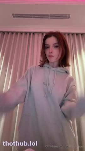 Dainty Wilder - Ex's Hoody