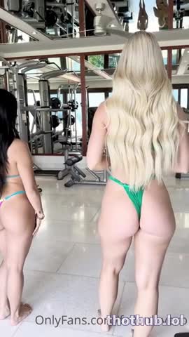 ScarlettKissesXO, Jezzi.xo, & Fallonlovexo