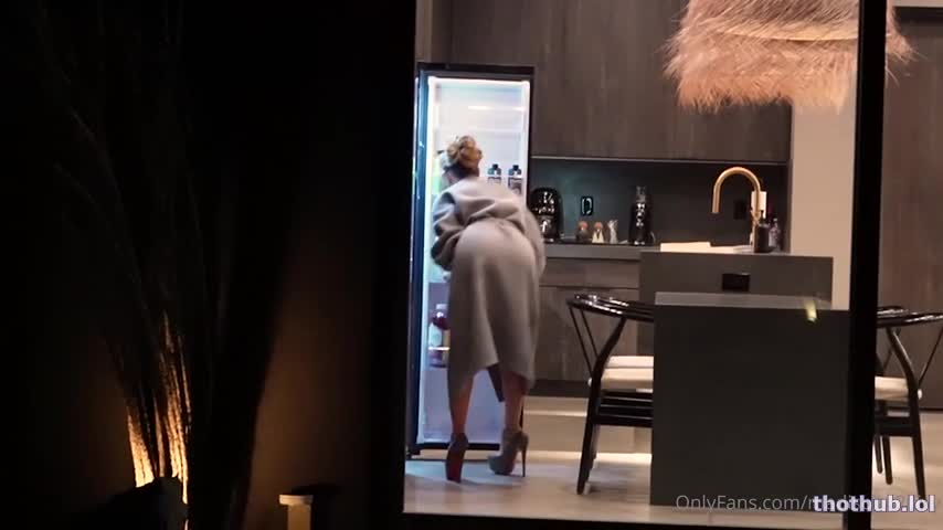 Madison Ivy solo squirt