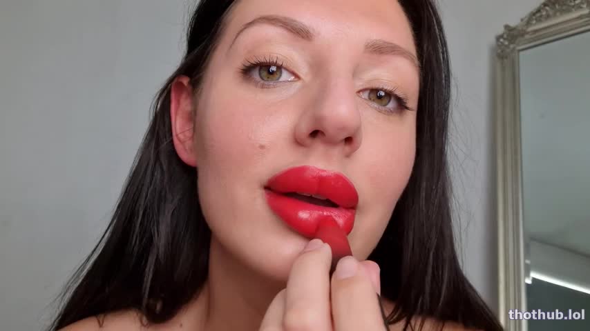 Tattooed Temptress With Red Lips Vs Black Lips