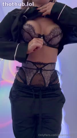 Piper Rockelle nude tits strip