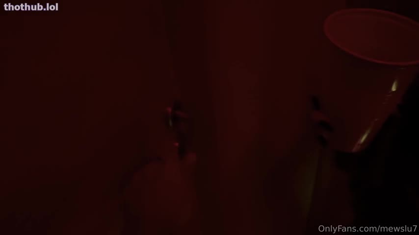 MewSlut bathroom sex