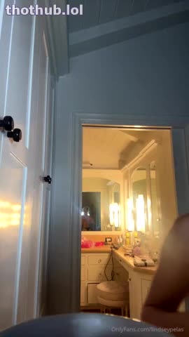 Lindsey Pelas anything but clothes live stream 8-25-26