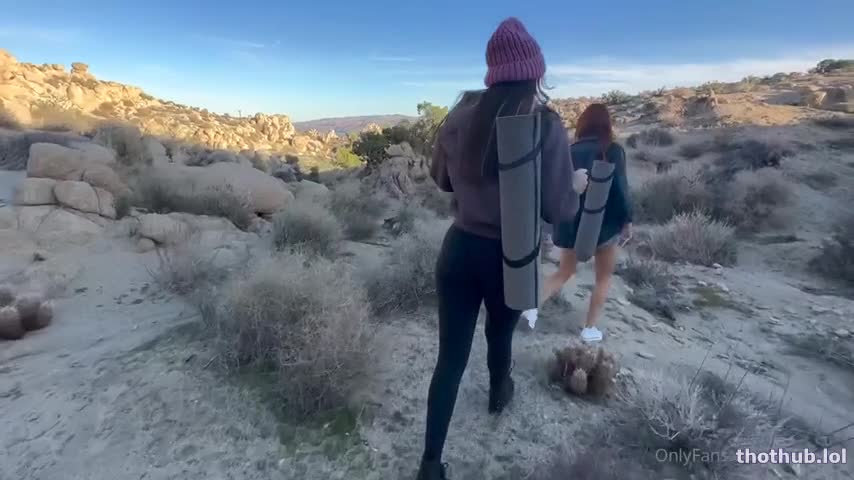 Elly Clutch (feat. Stella Sedona And Kitten Kyre) – Hiking With Hubbies