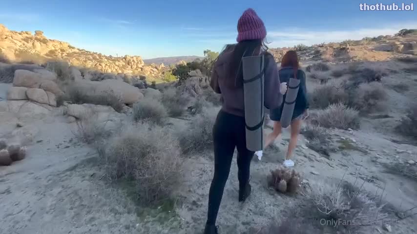 Elly Clutch Stella Sedona Kitten Kyra Hiking with Hubbies