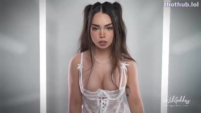 urlilgoddess captivated by silence