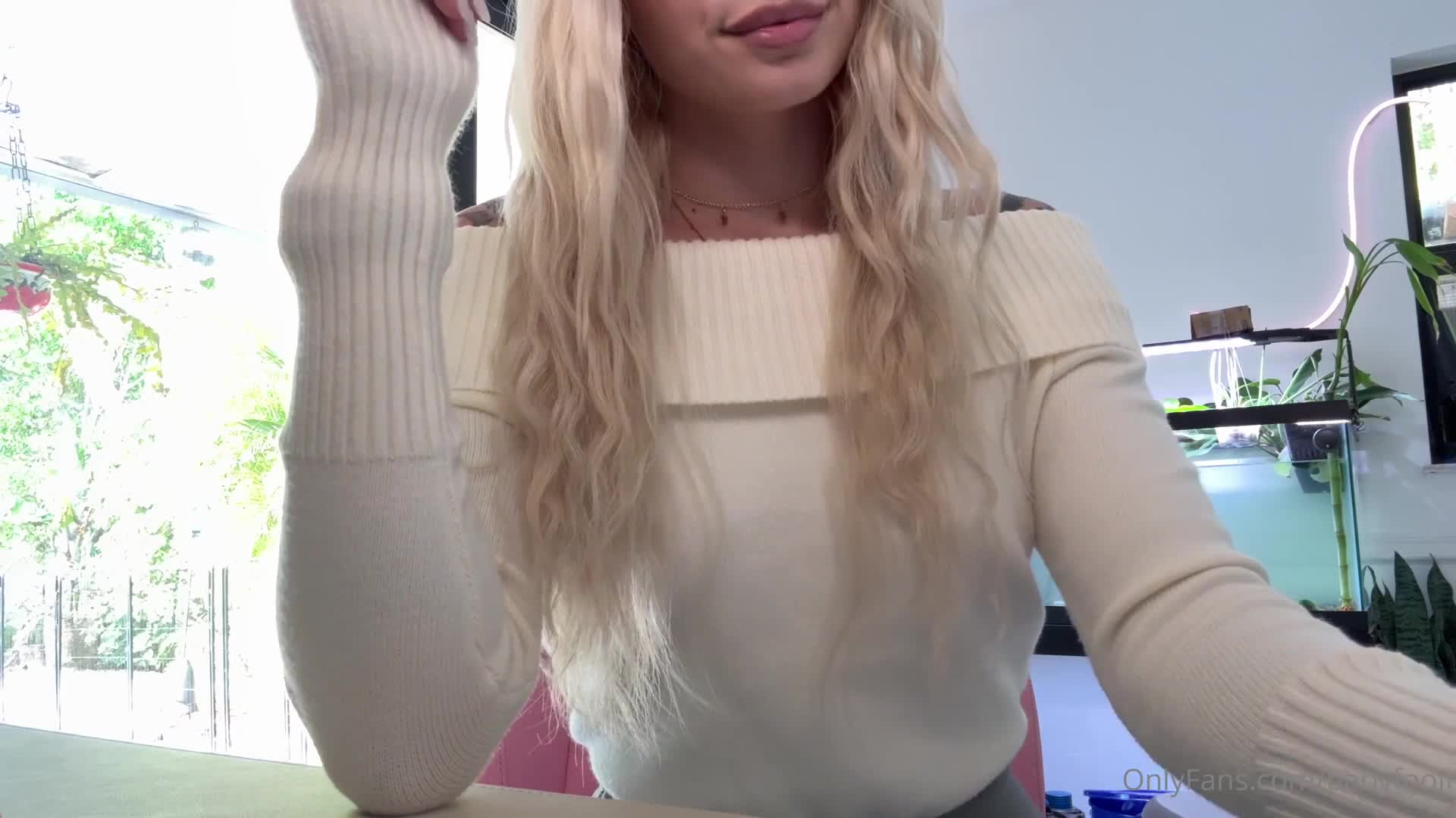 BabyFooji's Job Interview Gets Naughty - Masturbation - Tattoos - Nose Piercing - Pierced Nipples - Blonde - JOI - Shaved Pussy - Vibrator - Roleplay - Desk