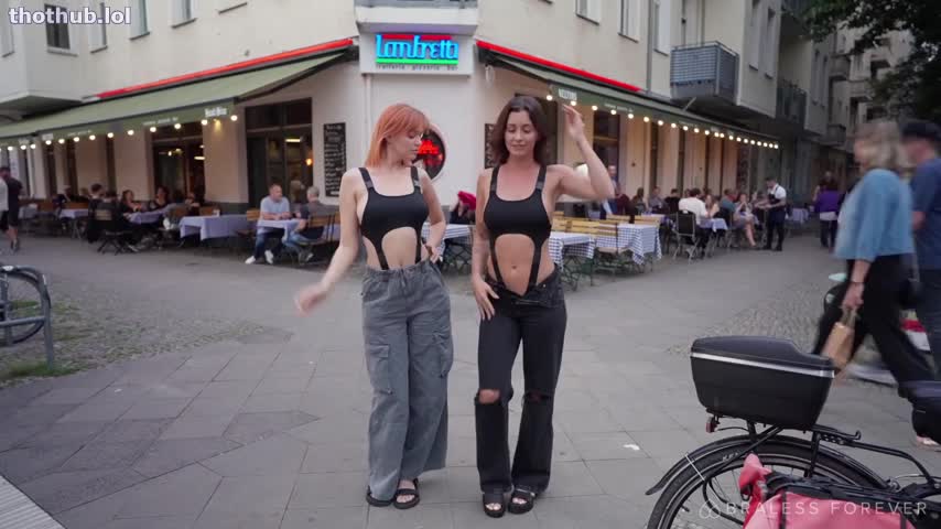 Bitchinbubba - FlashingEmma and Lana Lane