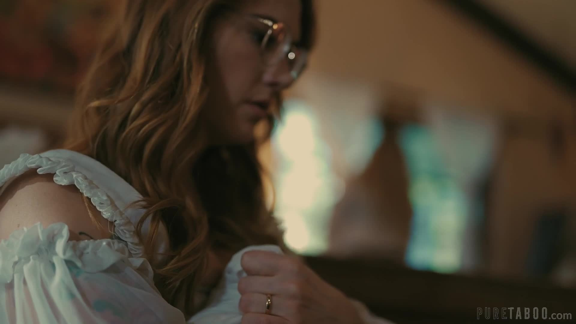 BBC Owns Lesbian Couple Lena Paul & Siridahl - BBC - PAWG - Threesome - Lesbian - Sex - American - Long Hair - Curly Hair - Natural Body - Natural Tits