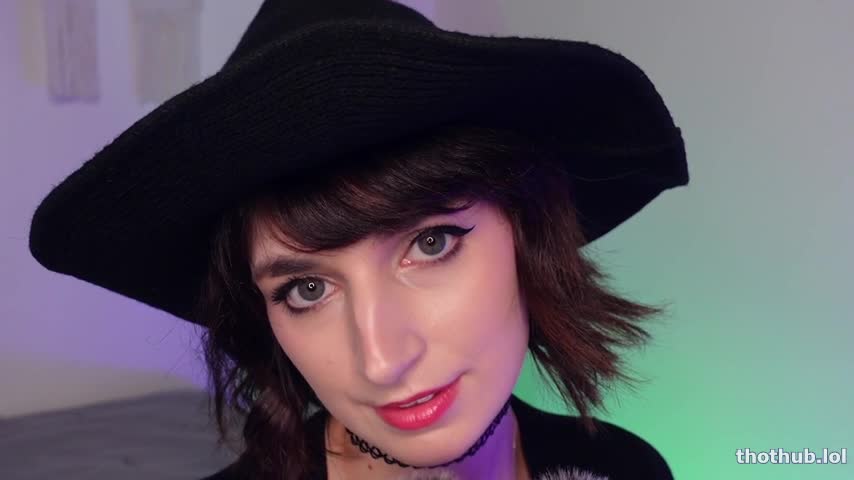 Flora Rodgers - ASMR