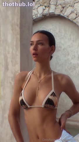 Rachel Cook - Naked in the Fountain