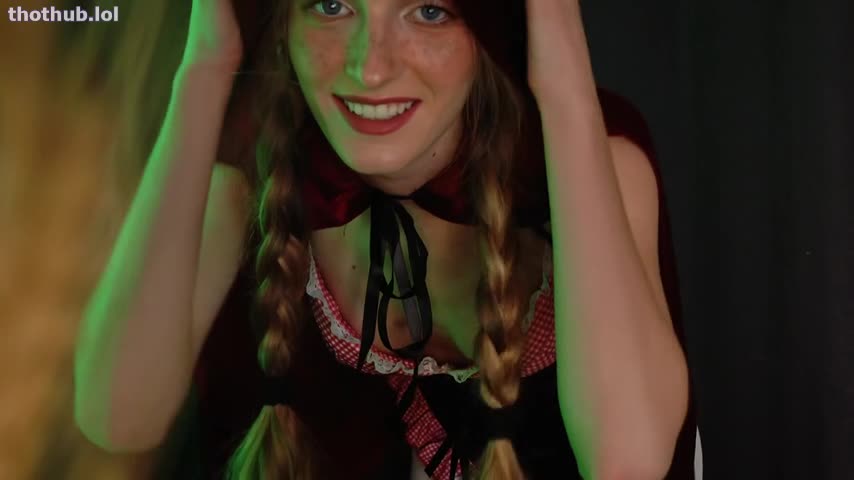 Kwgirlx As Red