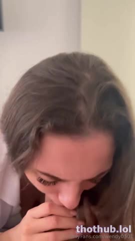 Wendy0501 Gives A Head Before Riding A Dick