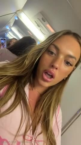 Alannasworldx's Airplane Bathroom Masturbation - Masturbation - HD - Solo Girl - Bathroom - Airplane - Australian - Bathroom Masturbation - HD Masturbation