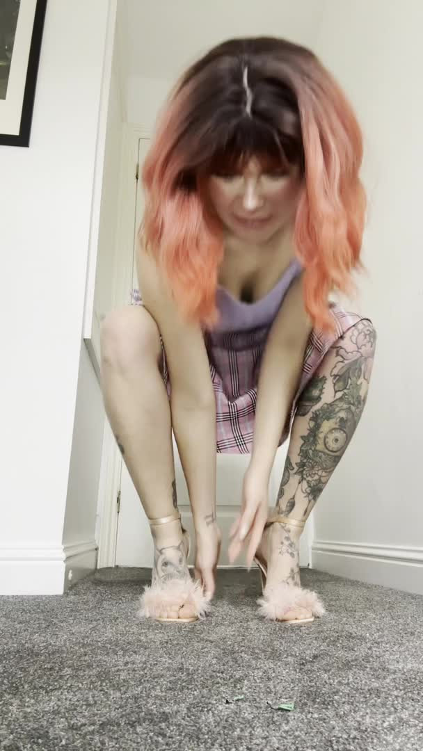Yourhikerbabe - Princess Dolores - Crushed By Step-Mom