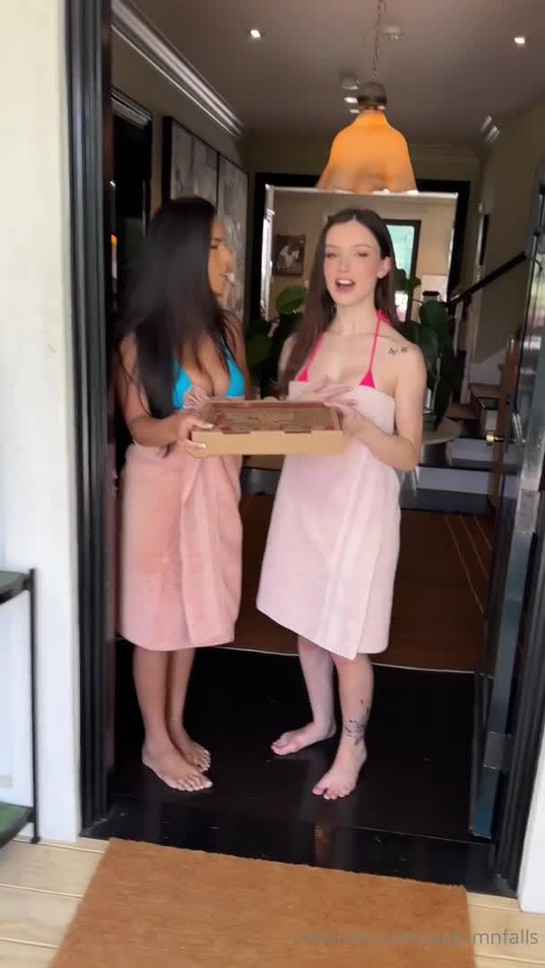 A Threesome Between Neighbors - Threesome - Blowjob - Neighbor - Australian - Threeway - Neighbor Blowjob - Threesome Blowjob