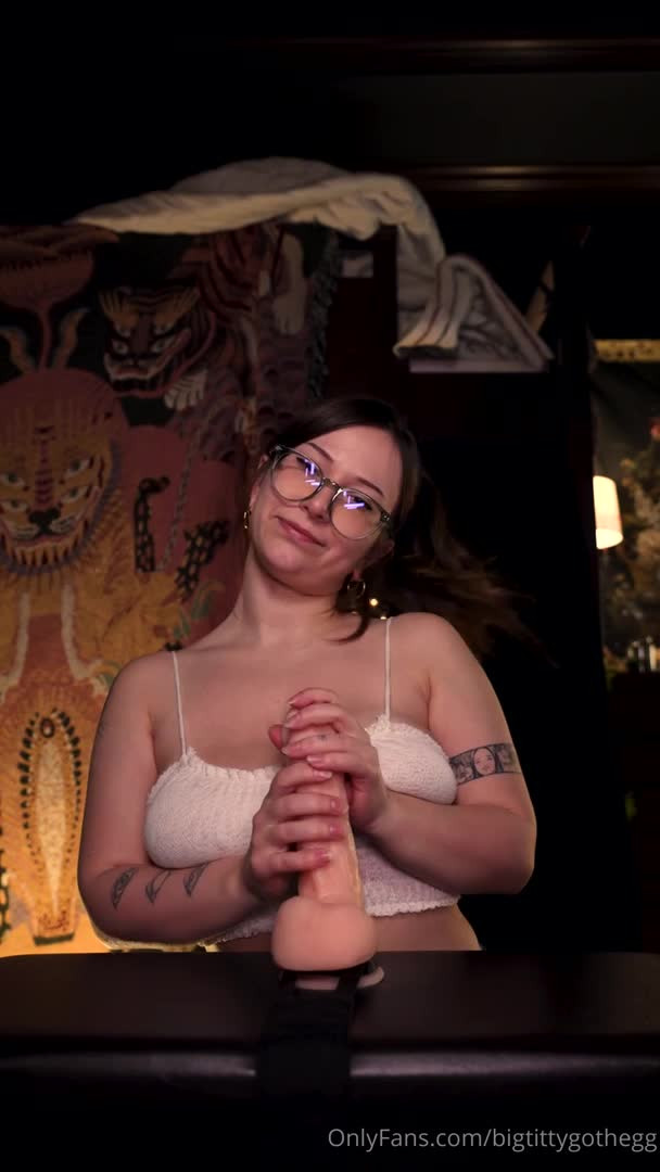 Big Titty Goth Egg #1350520