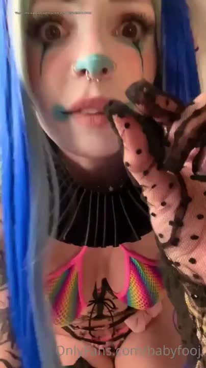 Babyfooji - Crazy Stranger Girl Clown RP – Sucking And Riding Your Cock